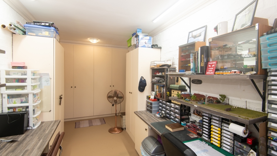 3 Bedroom Property for Sale in Bergsig Western Cape